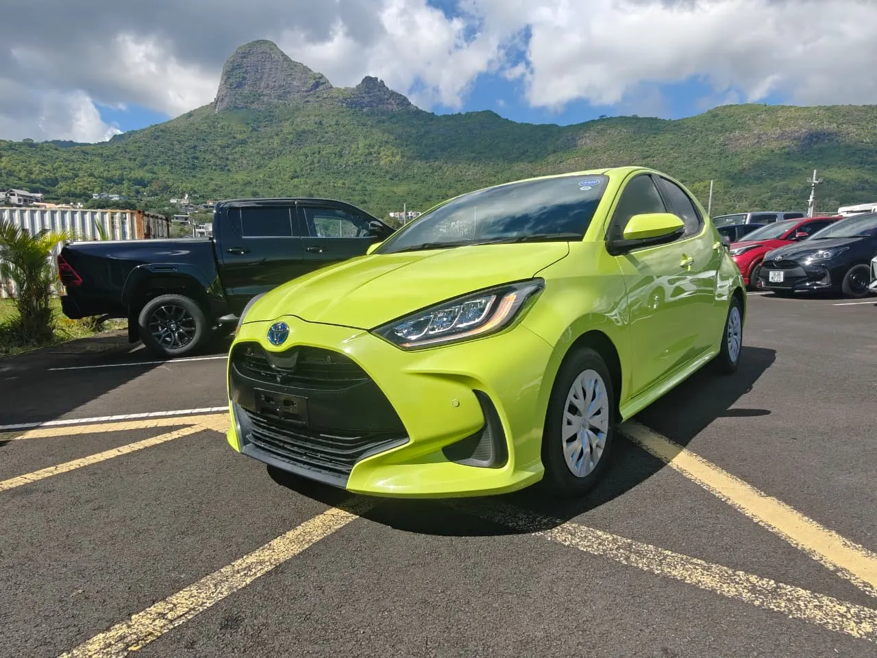 Toyota Yaris Z Hybrid