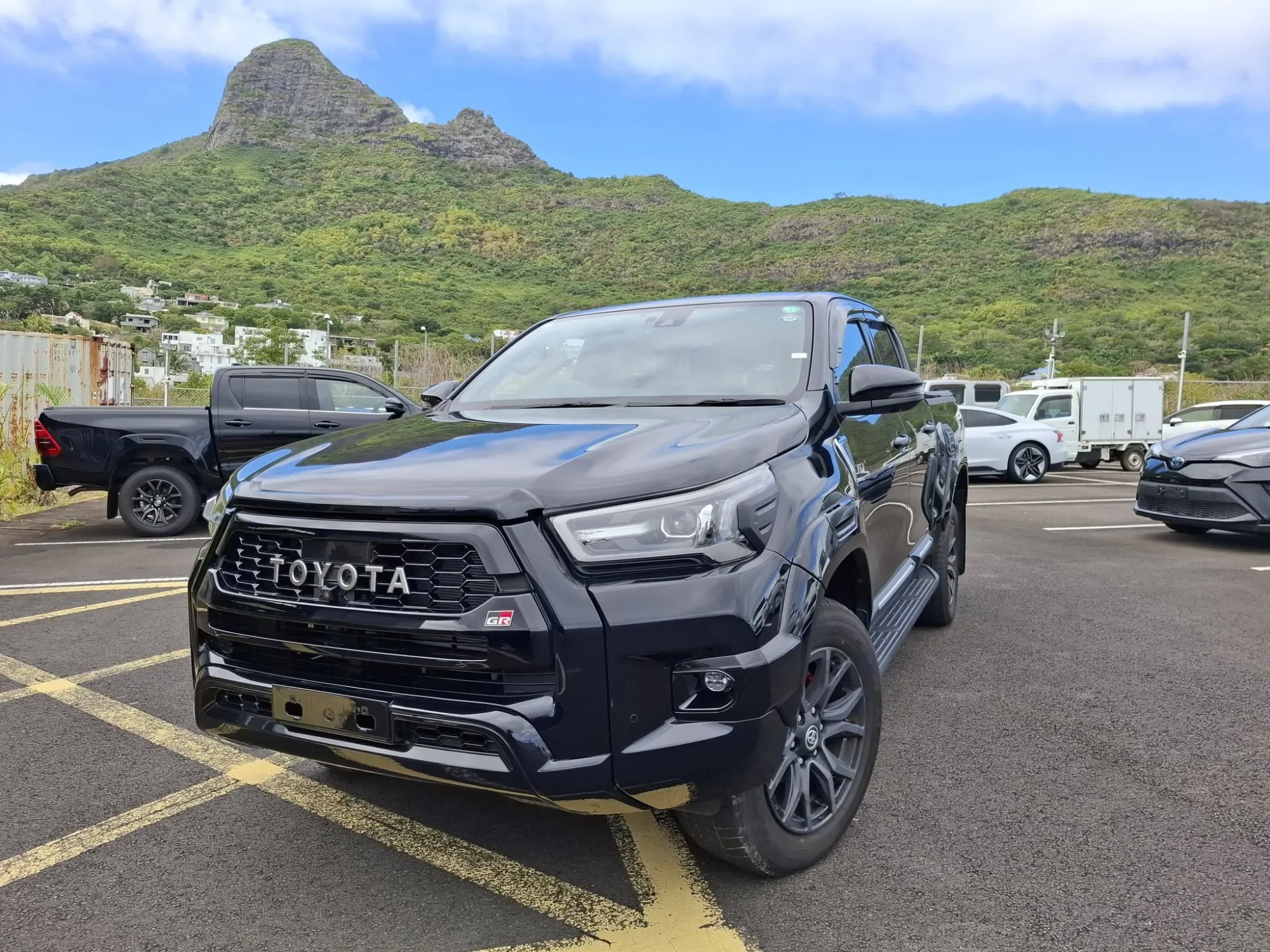 Toyota Hilux Z GR Sport