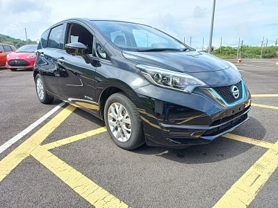 Nissan Note E Power Black HE 12 Rs 650,000